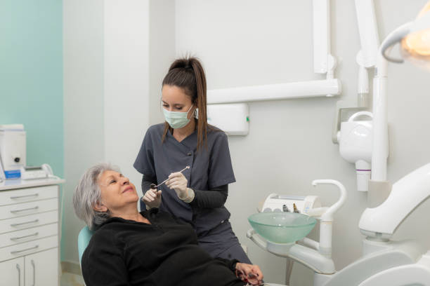 Best Emergency Care for Gum Disease in Lake Holiday, IL