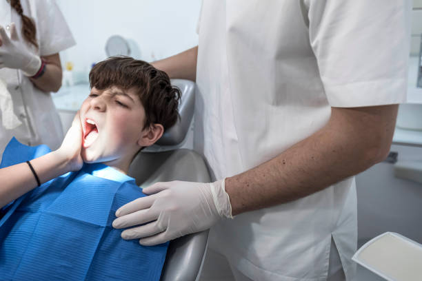 Best Emergency Wisdom Tooth Extraction in Lake Holiday, IL